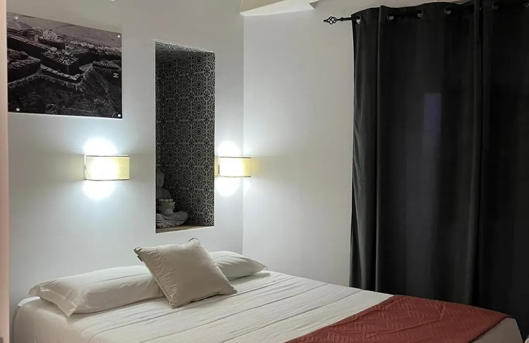 Cool Guest House-1